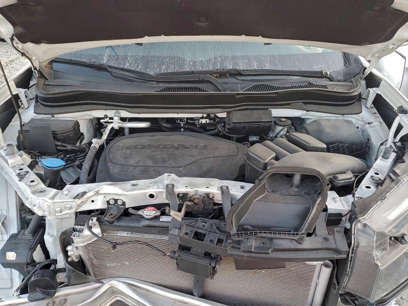 Фото 11 - HONDA RIDGELINE