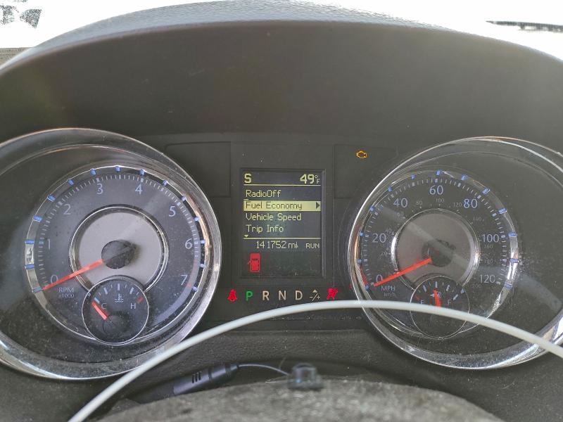 Фото 9 - CHRYSLER MINIVAN