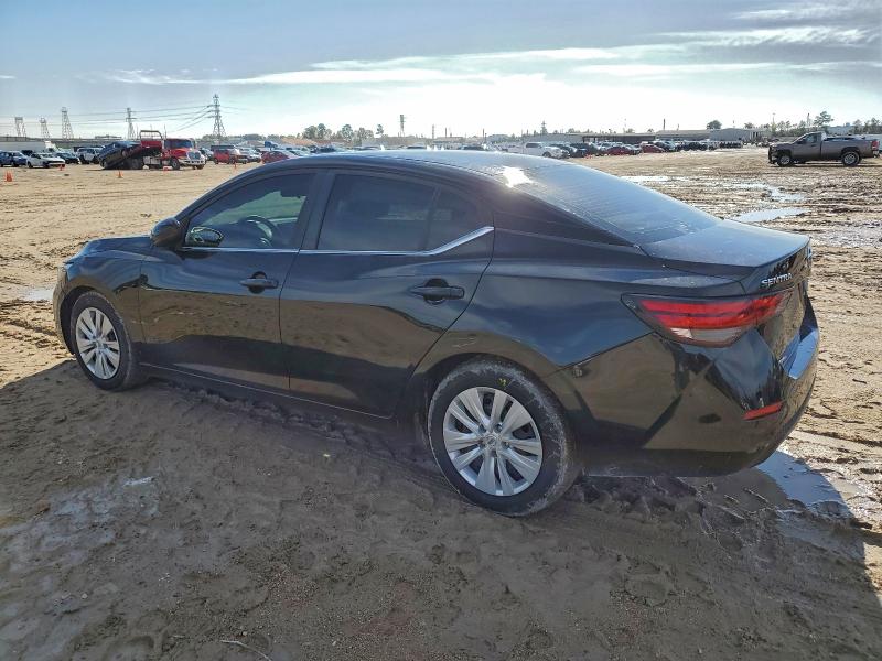 Фото 2 - NISSAN SENTRA