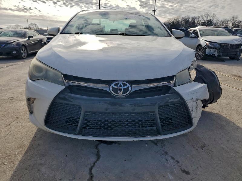 Фото 5 - TOYOTA CAMRY