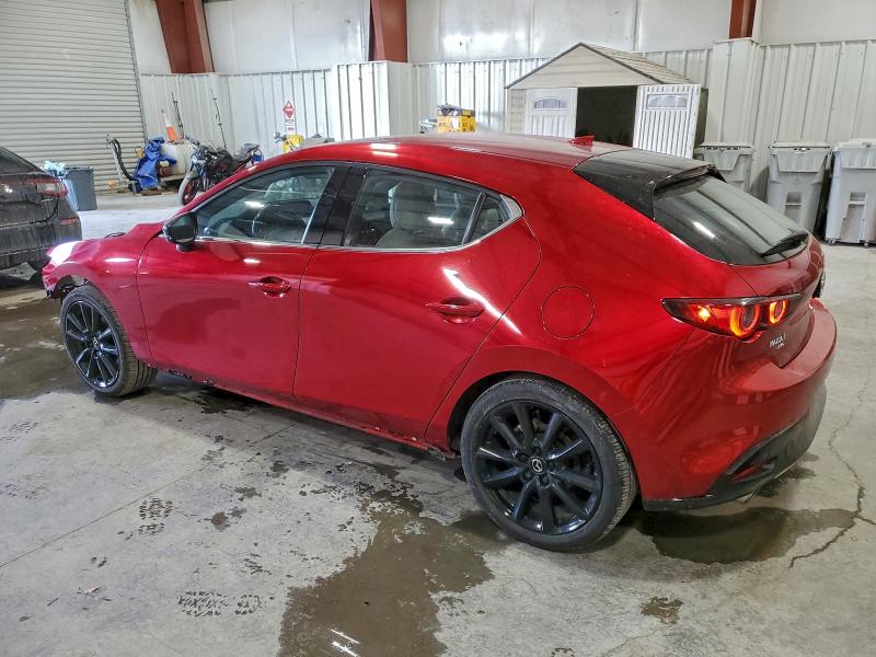 Фото 2 - MAZDA 3