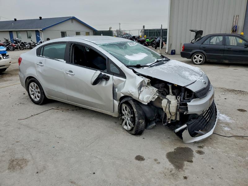 Фото 4 - KIA RIO
