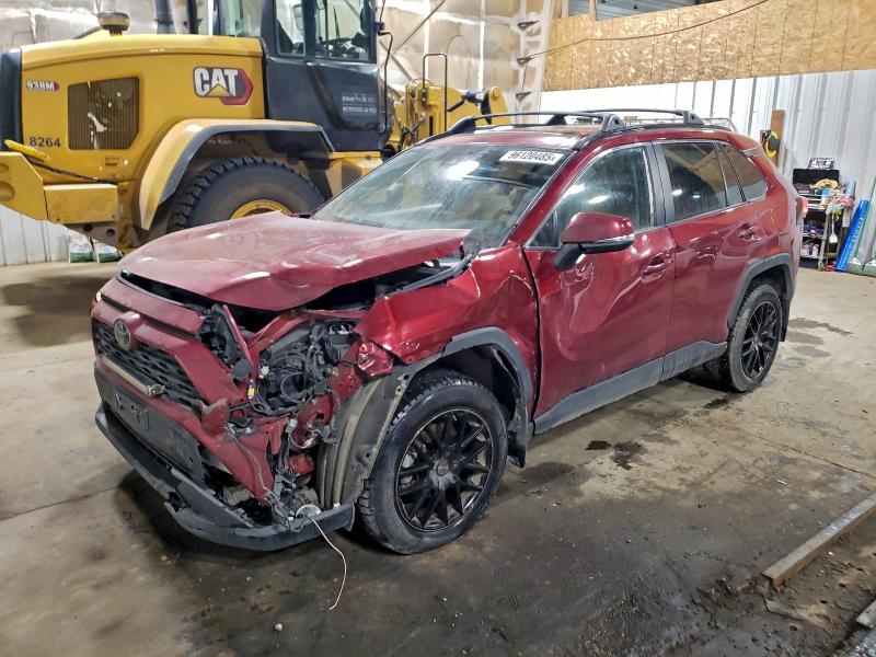 Фото 1 - TOYOTA RAV4