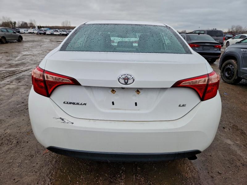 Фото 6 - TOYOTA COROLLA