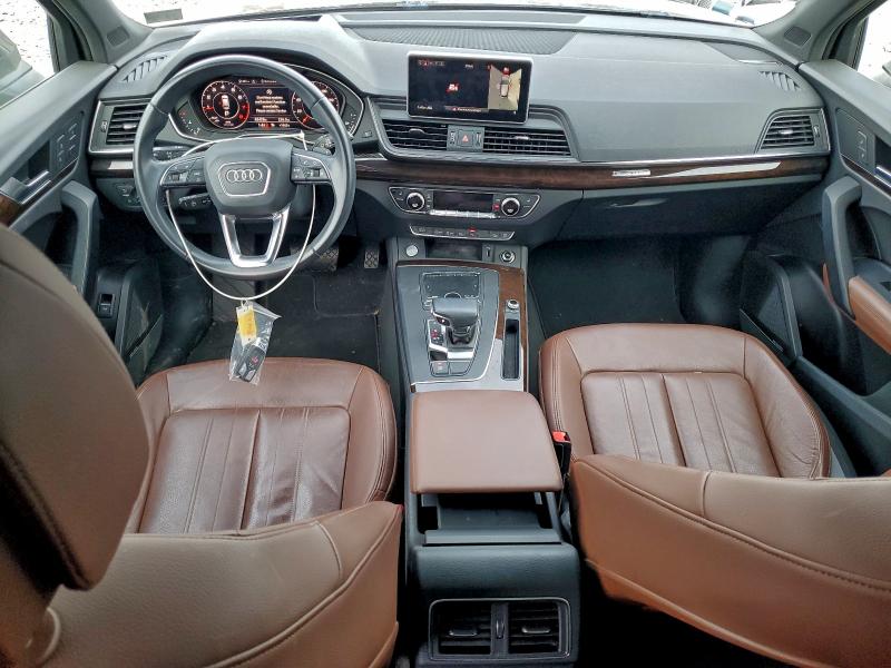 Фото 8 - AUDI Q5