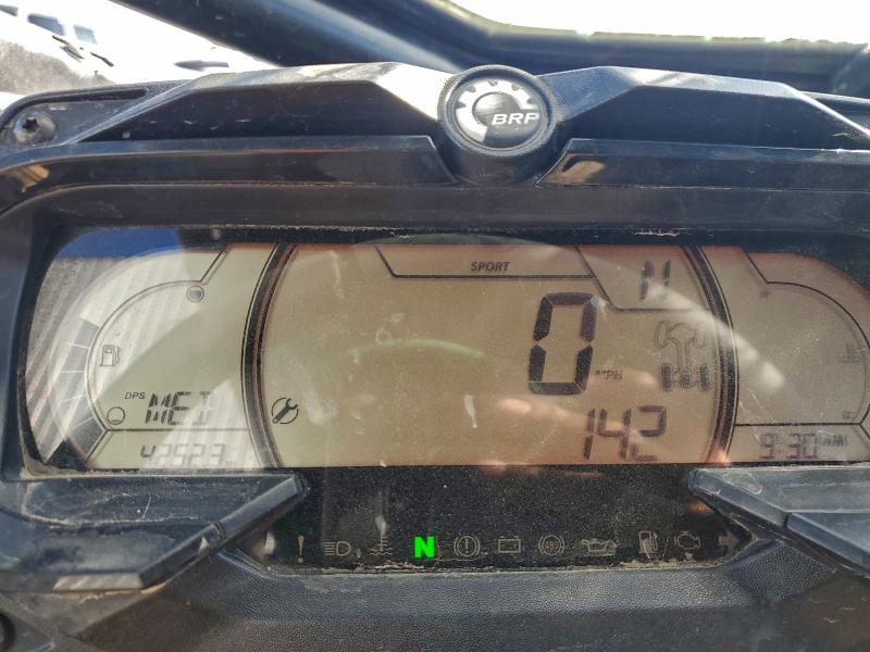 CAN-AM MAVERICK 2020