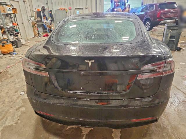 Фото 6 - TESLA MODEL S