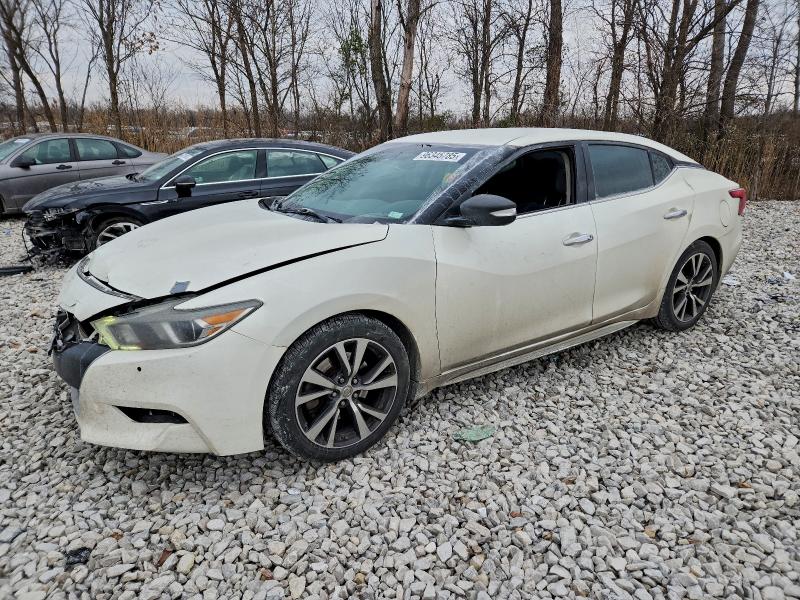 Фото 1 - NISSAN MAXIMA