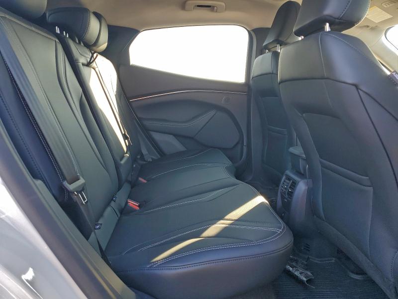 Фото 10 - FORD MUSTANG