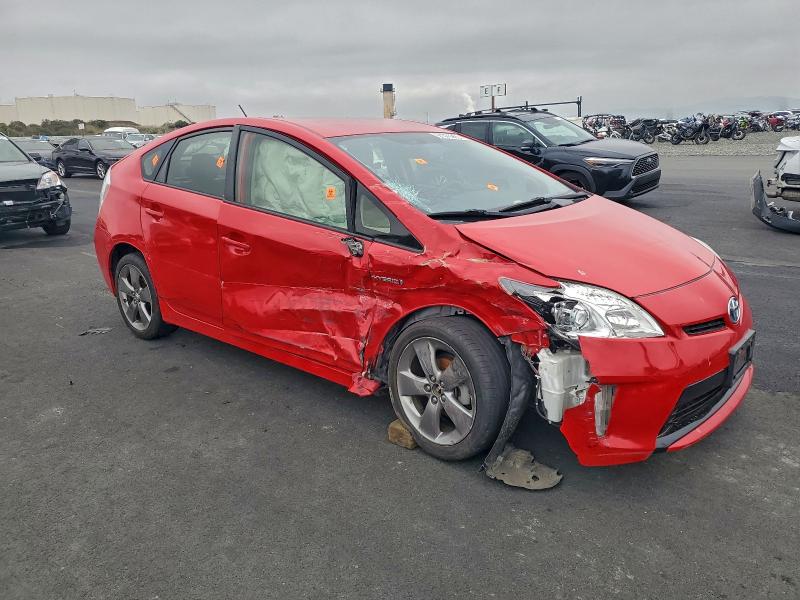 Фото 4 - TOYOTA PRIUS