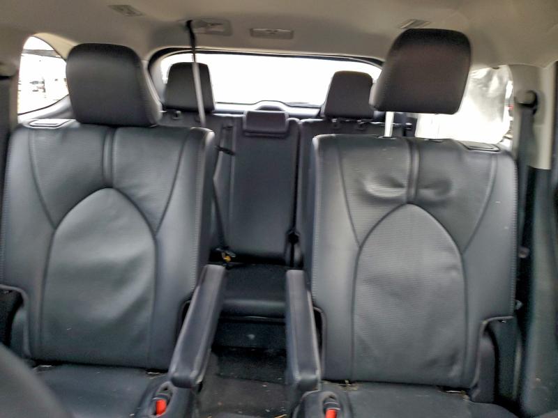 Фото 10 - TOYOTA HIGHLANDER