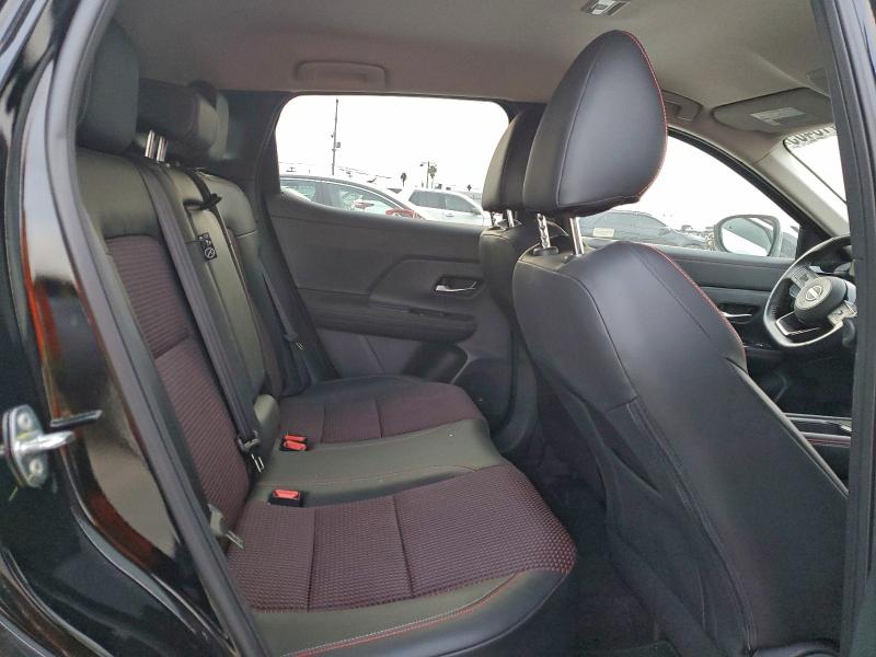 Фото 11 - NISSAN KICKS