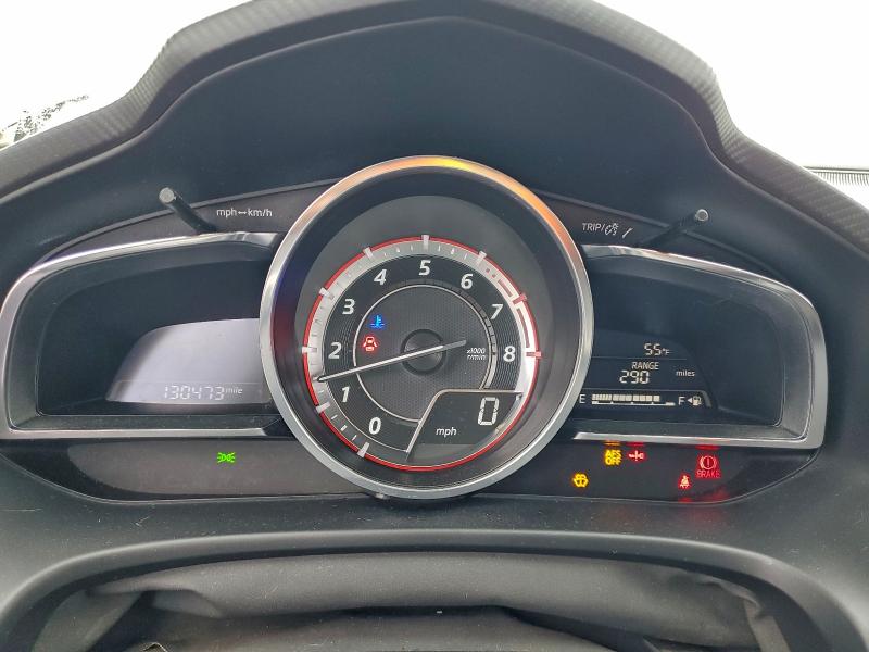 Фото 9 - MAZDA 3