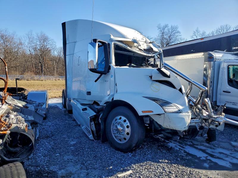 Фото 1 - VOLVO All Models