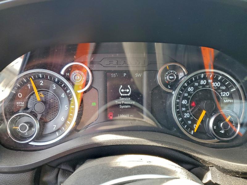 Фото 9 - RAM 1500