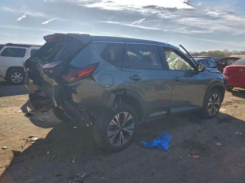 Фото 3 - NISSAN ROGUE