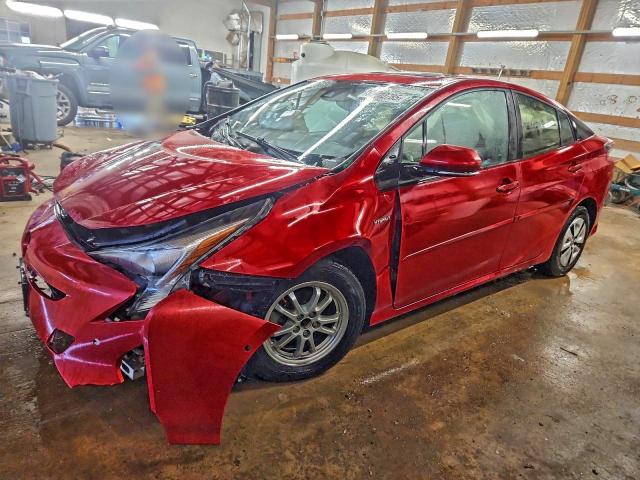 Фото 1 - TOYOTA PRIUS