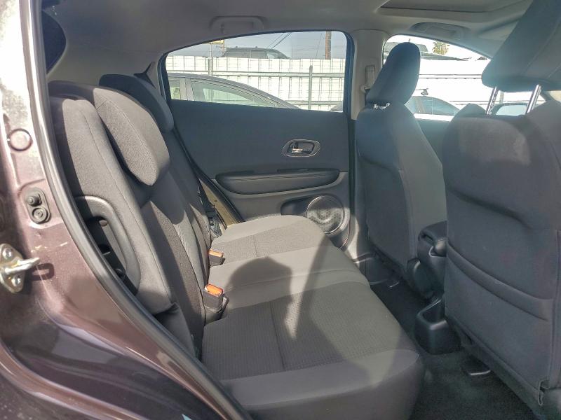 Фото 11 - HONDA HR-V