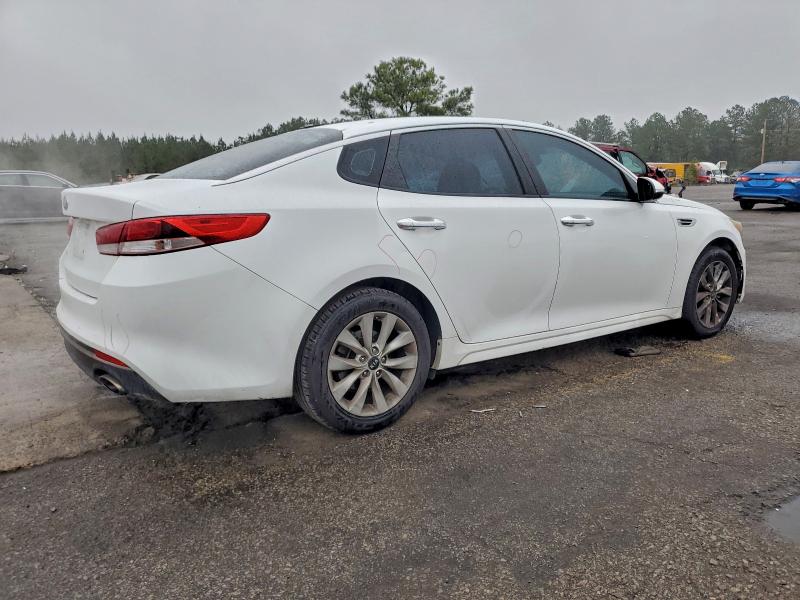 Фото 3 - KIA OPTIMA