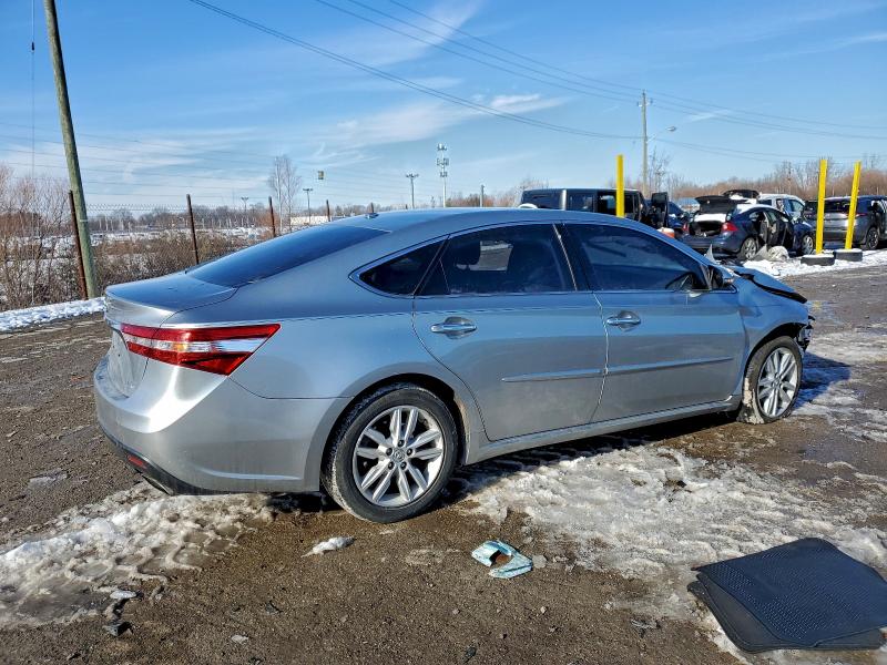 Фото 3 - TOYOTA AVALON