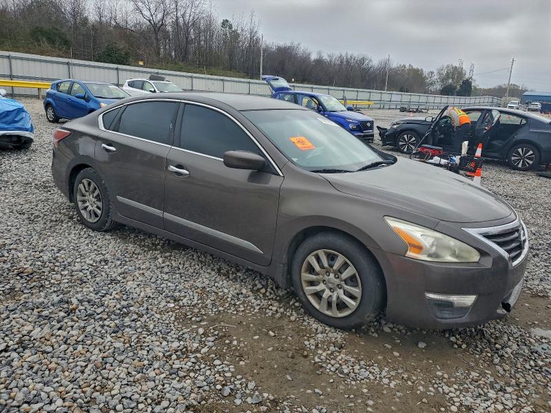 Фото 4 - NISSAN ALTIMA