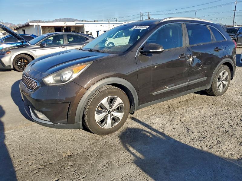 Фото 1 - KIA NIRO