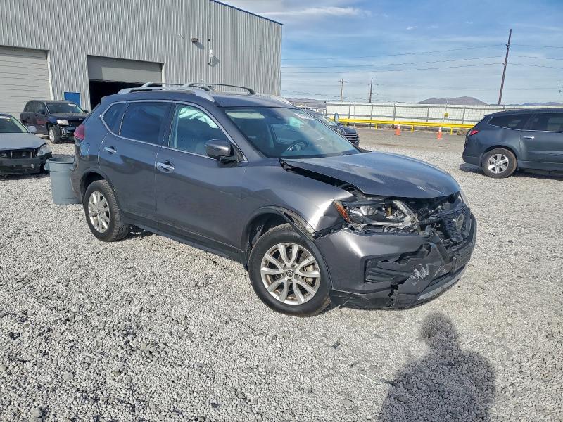 Фото 4 - NISSAN ROGUE