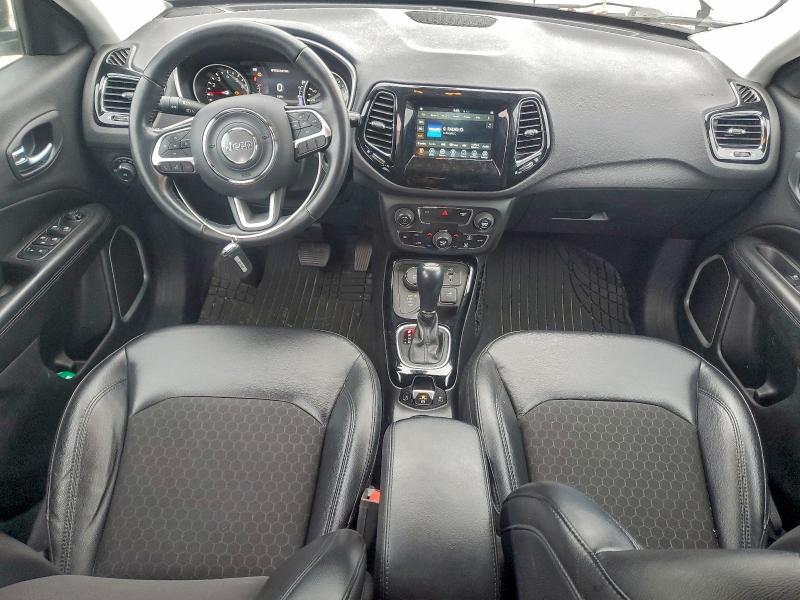 Фото 8 - JEEP COMPASS