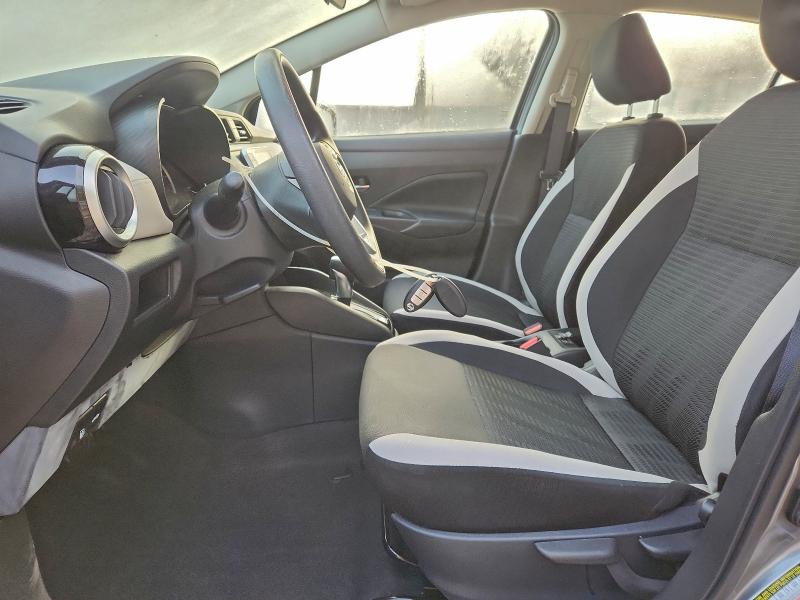 Фото 7 - NISSAN VERSA