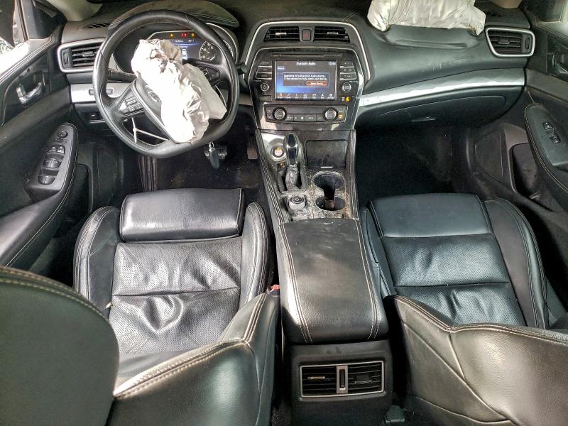 Фото 8 - NISSAN MAXIMA