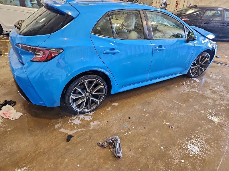 Фото 3 - TOYOTA COROLLA