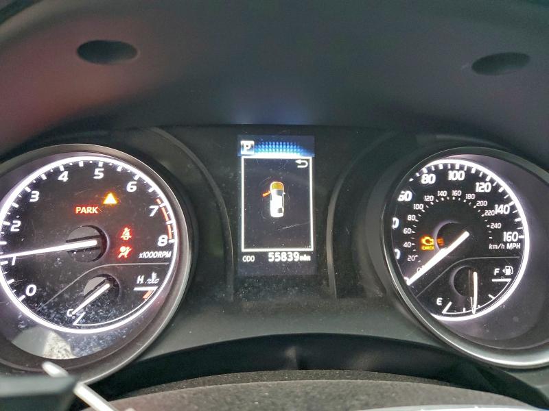 Фото 9 - TOYOTA CAMRY