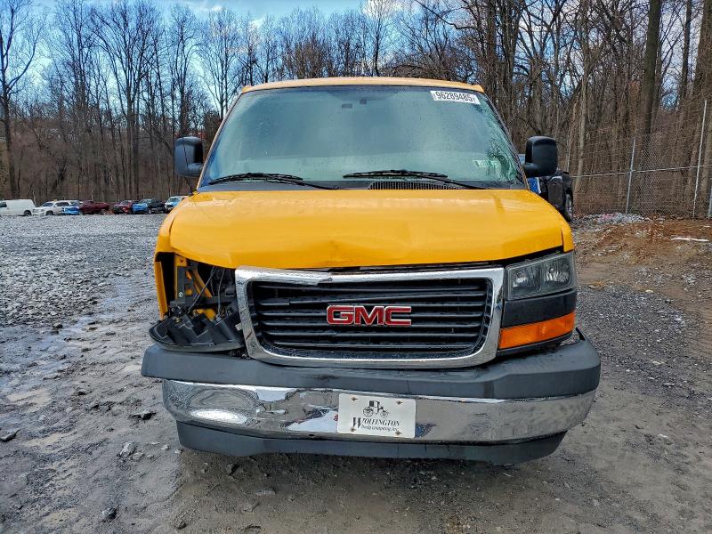 Фото 5 - GMC SAVANA