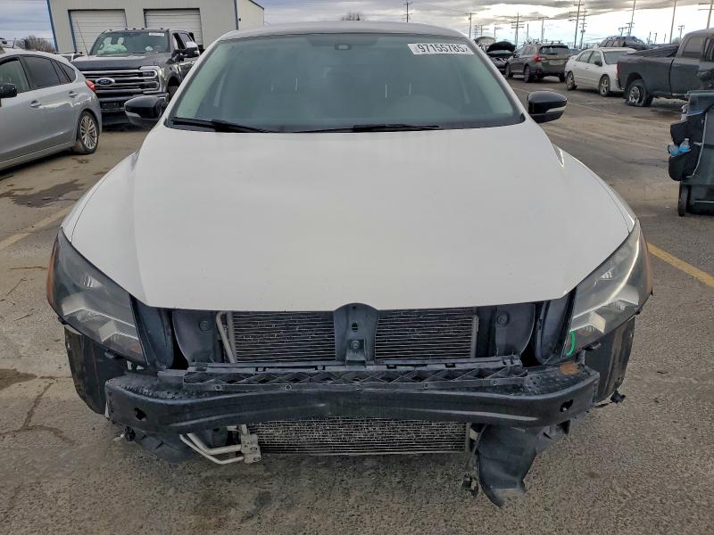 Фото 5 - VOLKSWAGEN PASSAT