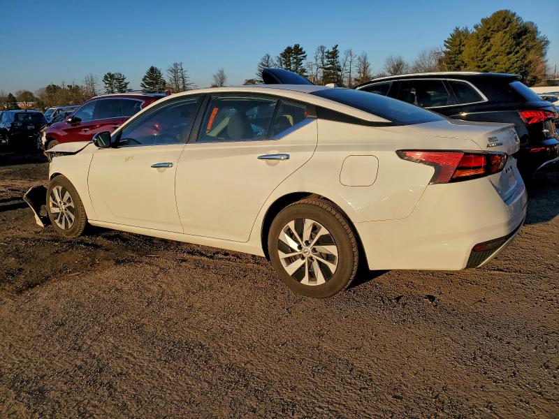 Фото 2 - NISSAN ALTIMA