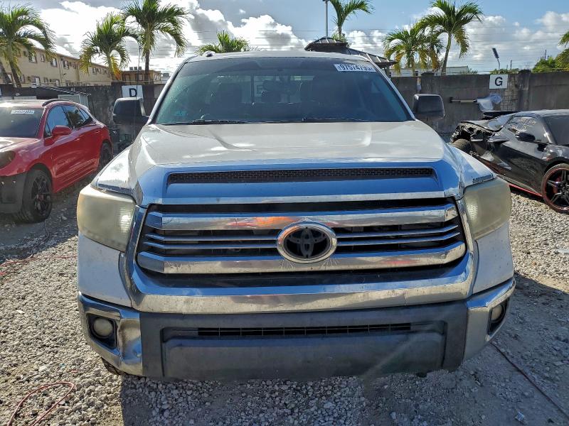 Фото 5 - TOYOTA TUNDRA