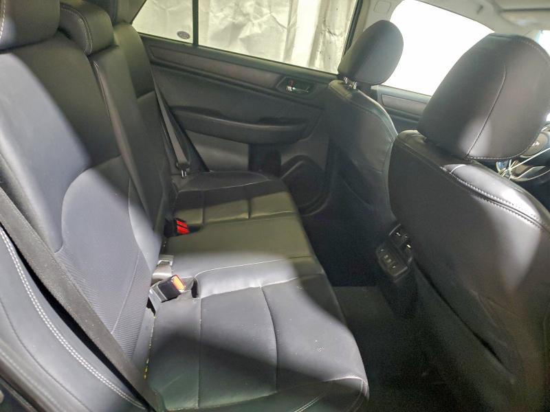 Фото 10 - SUBARU OUTBACK