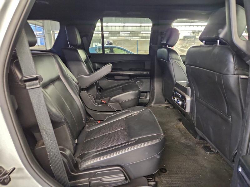 Фото 11 - FORD EXPEDITION