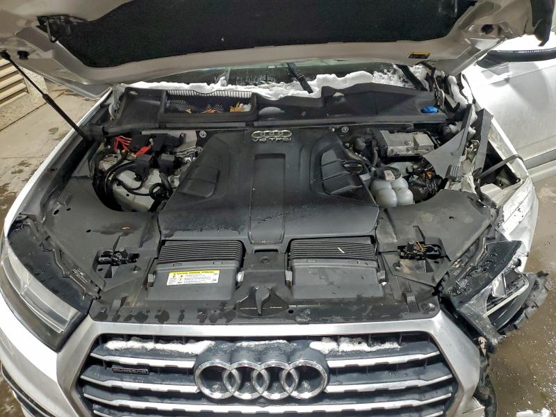 Фото 12 - AUDI Q7