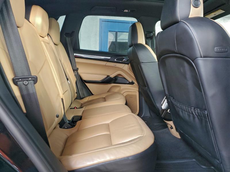 Фото 11 - PORSCHE CAYENNE