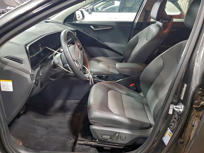 Фото 7 - KIA NIRO