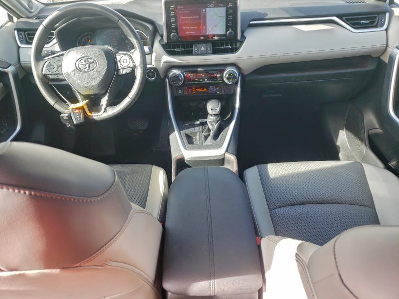 Фото 8 - TOYOTA RAV4