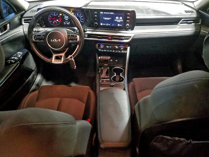 Фото 8 - KIA K5