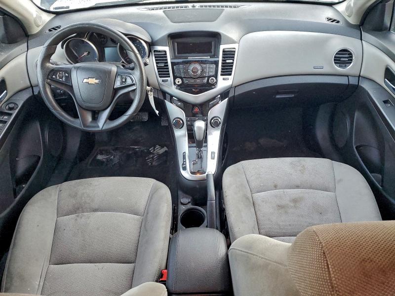 Фото 8 - CHEVROLET CRUZE