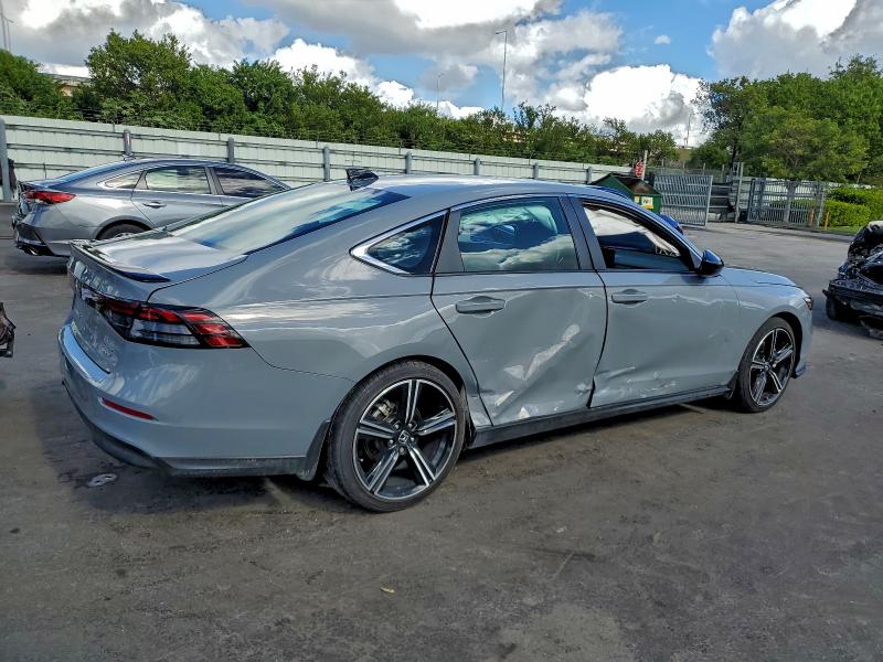 Фото 3 - HONDA ACCORD