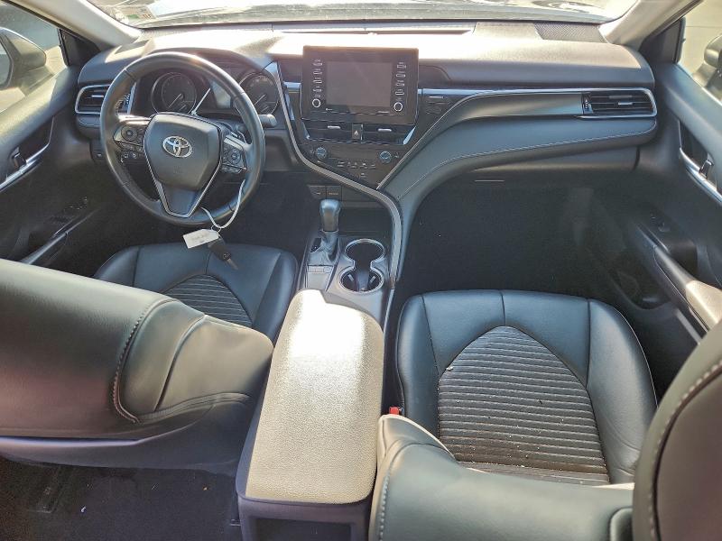 Фото 8 - TOYOTA CAMRY