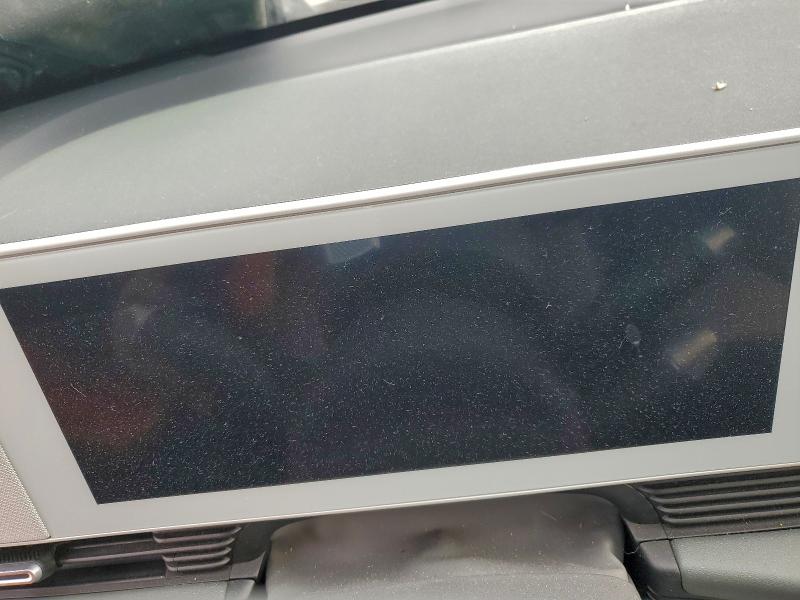 Фото 9 - HYUNDAI IONIQ