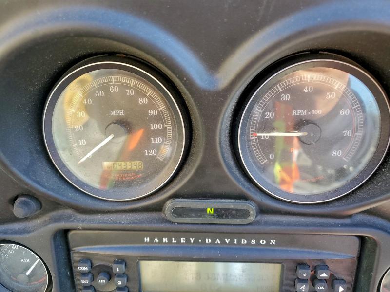 HARLEY-DAVIDSON FL 2005