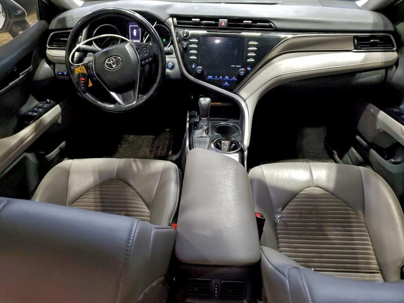 Фото 8 - TOYOTA CAMRY