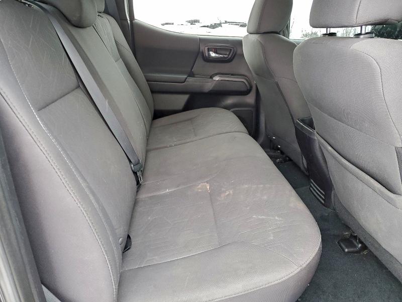 Фото 10 - TOYOTA TACOMA